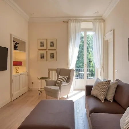Apartment Il Giardino Garden View Milan