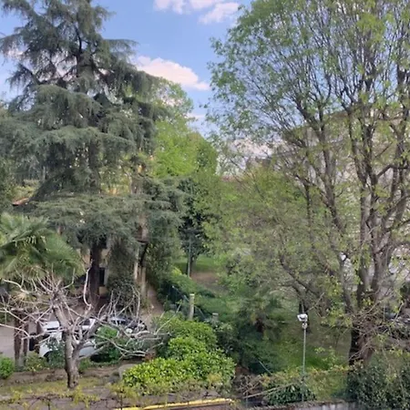Apartment Il Giardino Garden View Milan